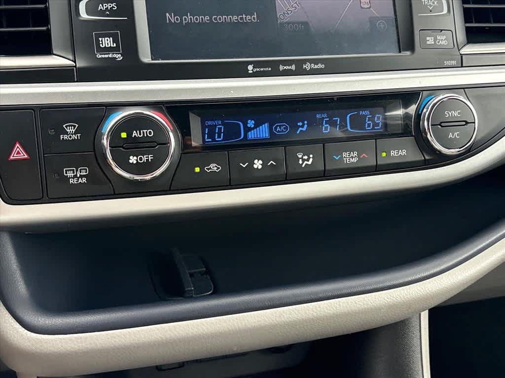 Used 2019 Toyota Highlander Limited AWD/4WD image 14