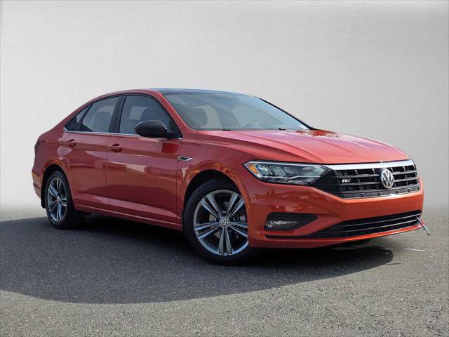Used 2021 Volkswagen Jetta R-Line FWD image 1