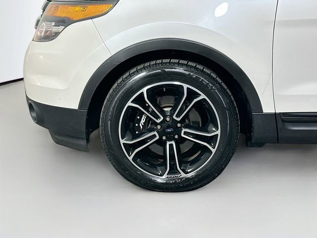 Used 2015 Ford Explorer Sport image 31