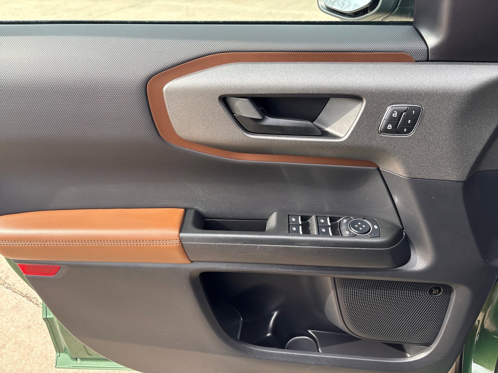 Used 2025 Ford Bronco Sport Outer Banks w/ Outer Banks Tech Package+ image 13