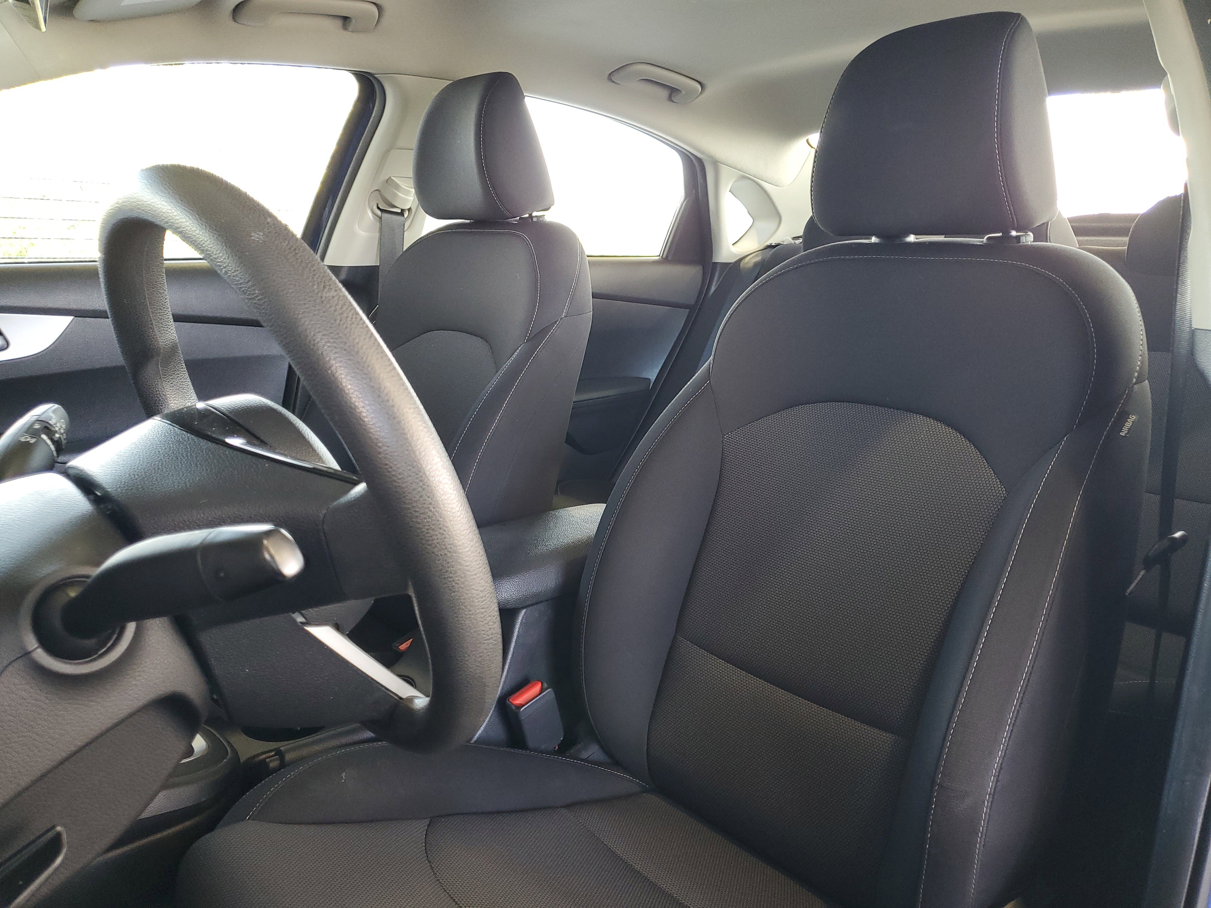 Used 2023 Kia Forte LXS FWD image 18