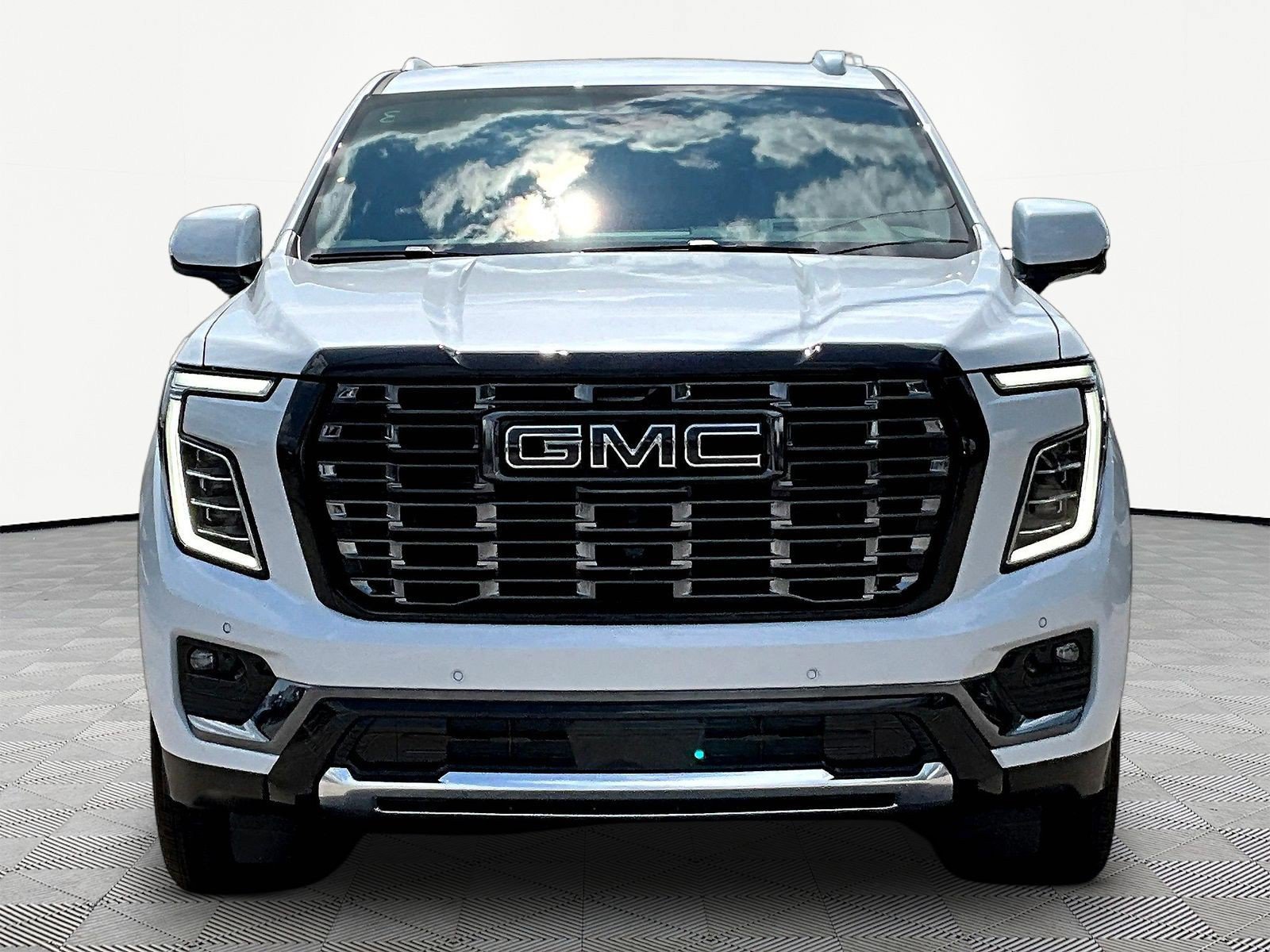 New 2026 GMC Yukon XL Denali Ultimate w/ LPO, Floor Liner Package AWD/4WD image 2