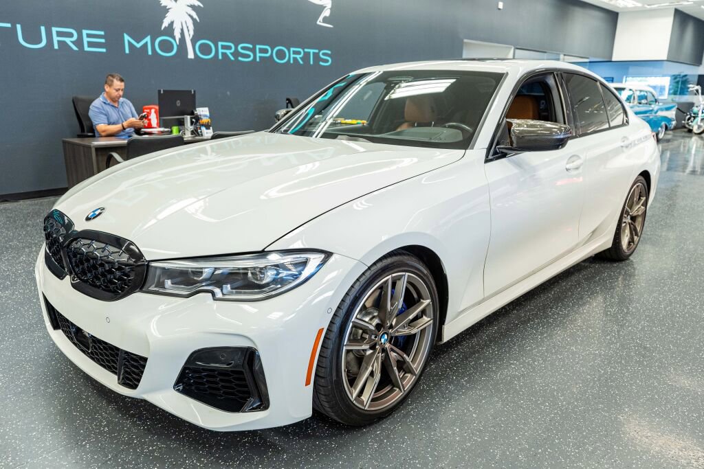 Used 2021 BMW M340i image 2