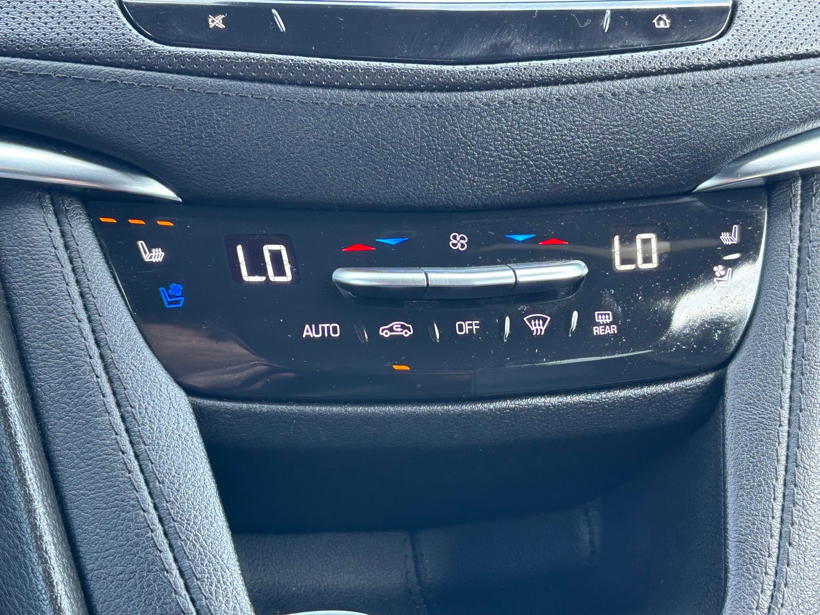 Used 2023 Cadillac XT5 Premium Luxury AWD/4WD image 9