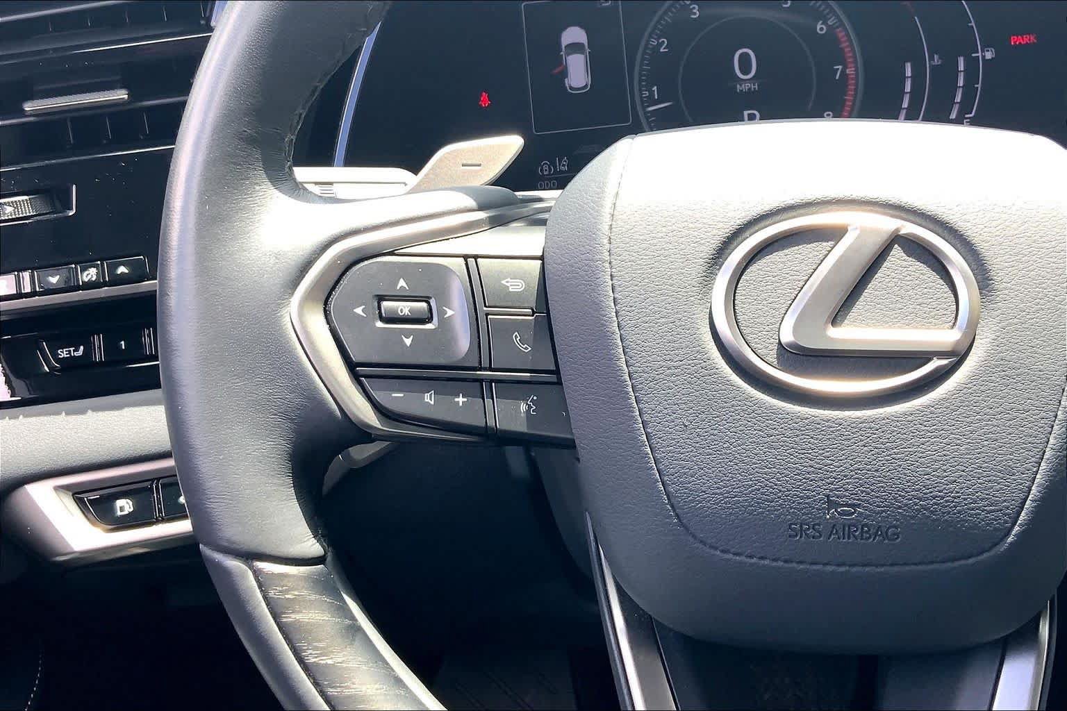 Used 2024 Lexus RX 350 Premium w/ Accessory Package (Z1) FWD image 23