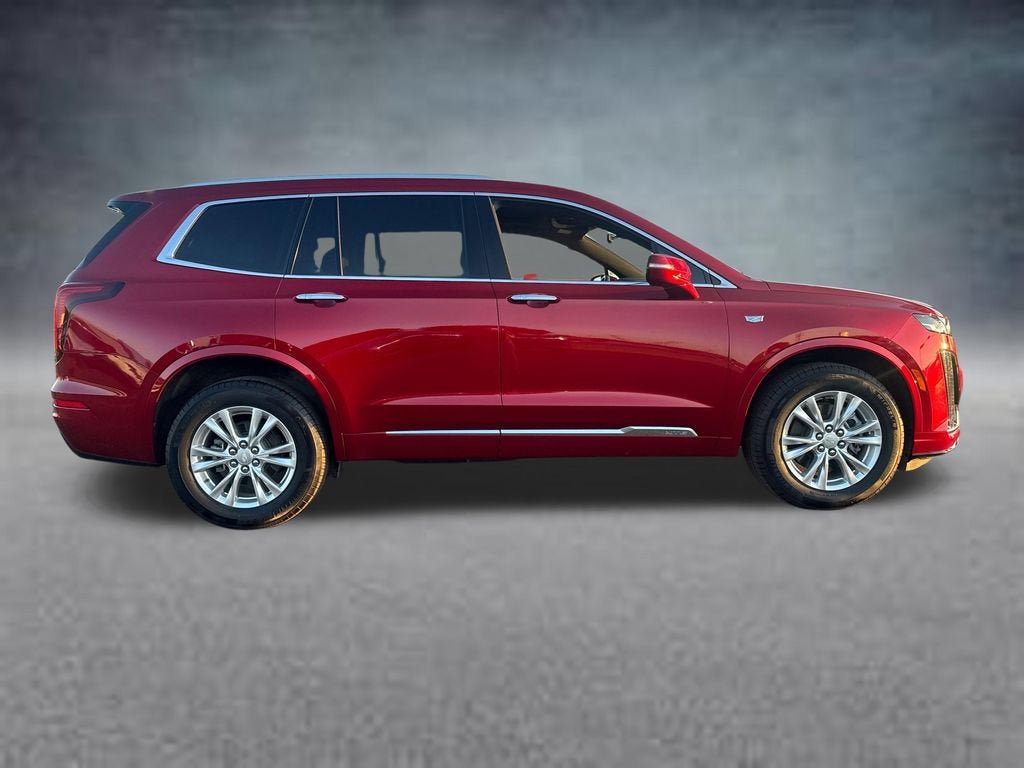 Certified 2024 Cadillac XT6 Luxury w/ LPO, Floor Liner Package AWD/4WD image 10