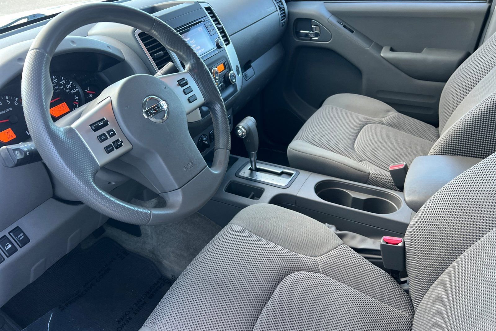 Used 2015 Nissan Frontier SV w/ SV Value Truck Package image 11