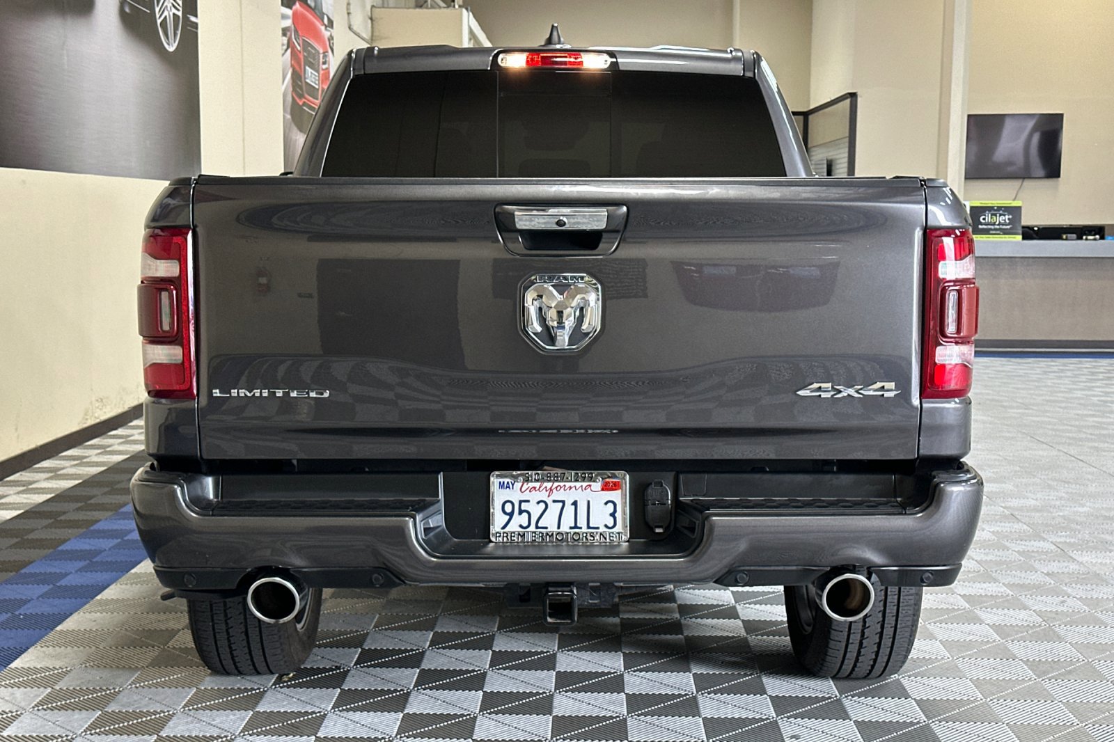 Used 2021 RAM 1500 Limited image 5