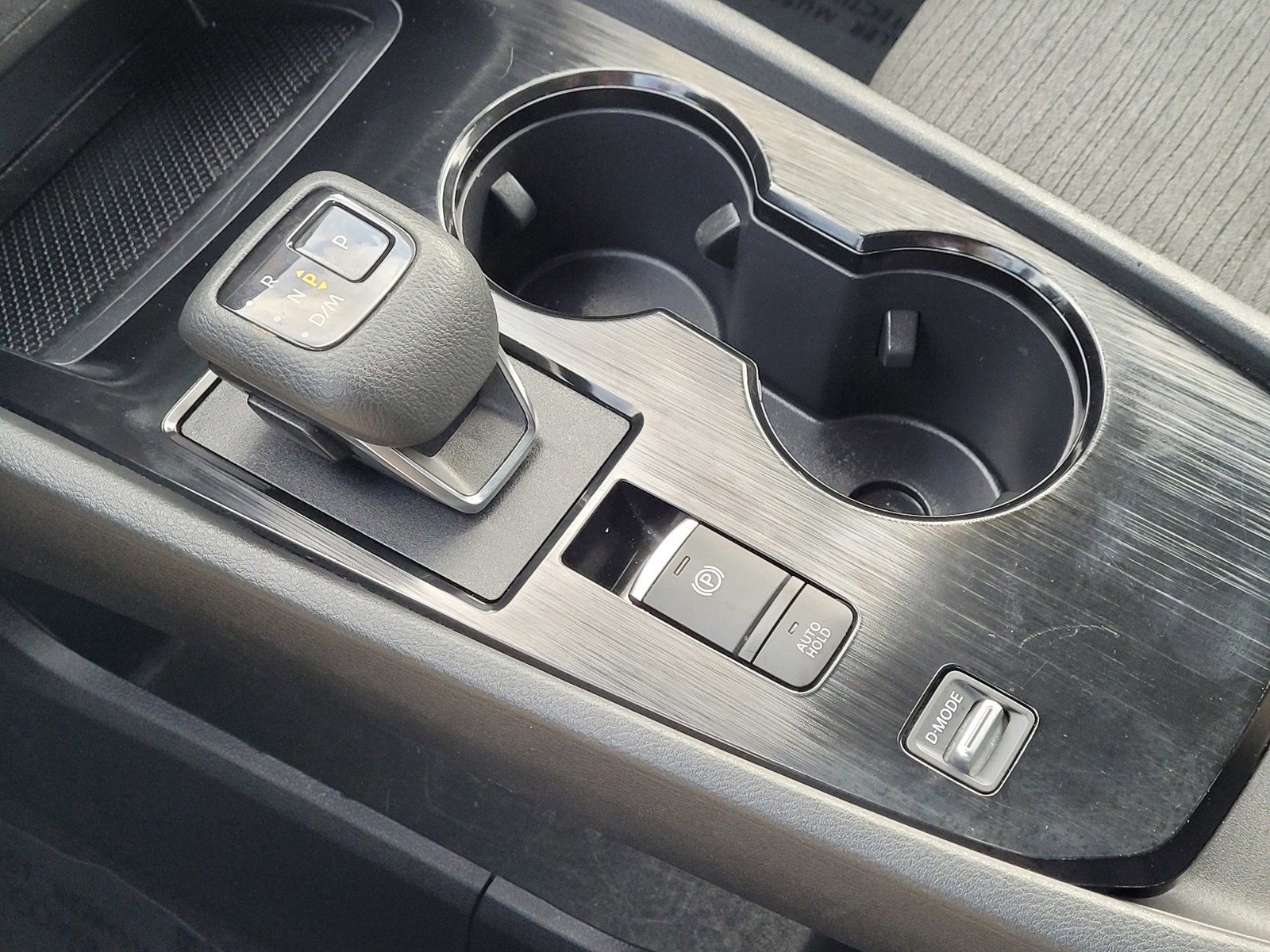 Used 2023 Nissan Rogue SV image 27