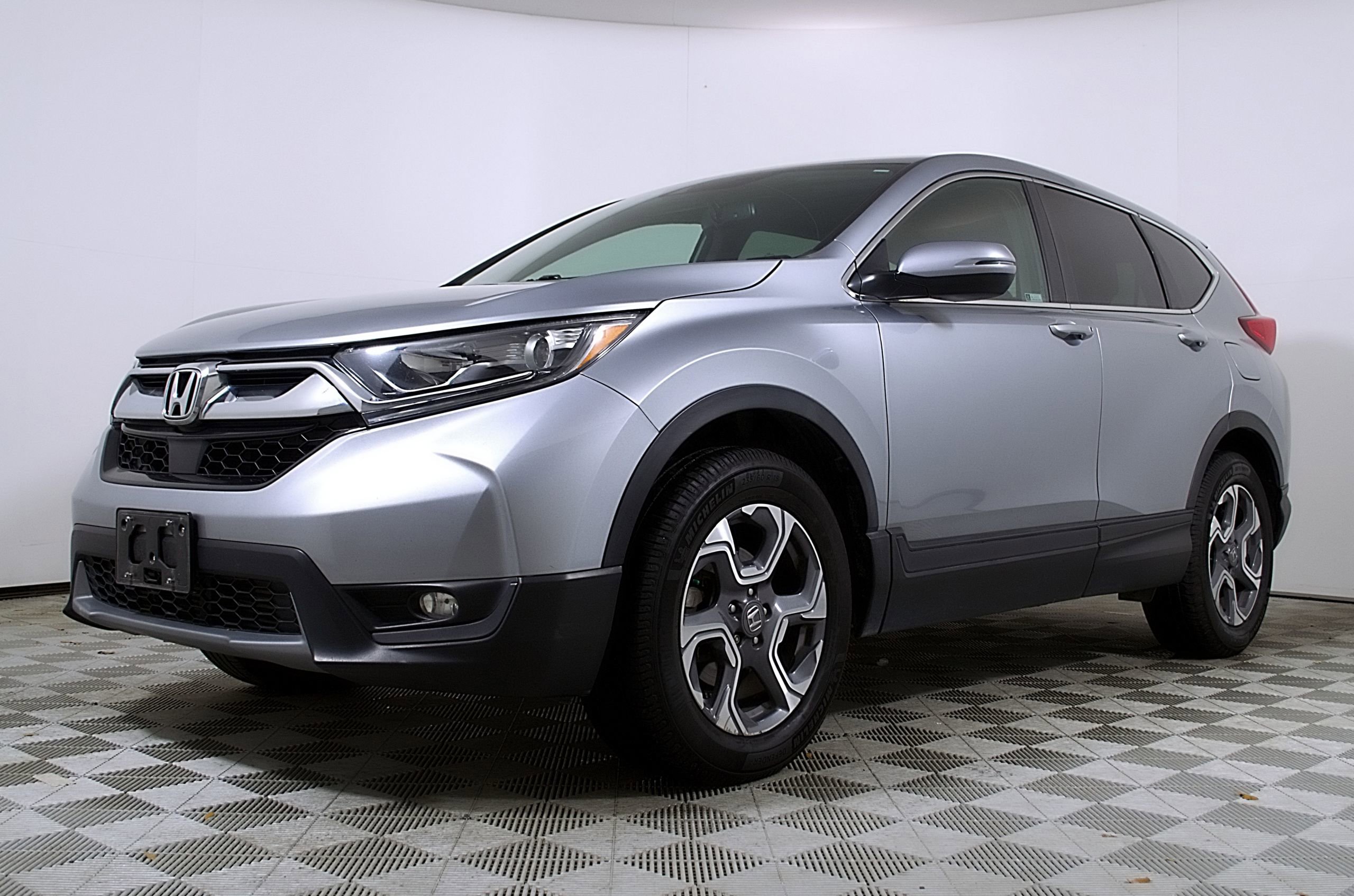 Used 2018 Honda CR-V EX-L image 2