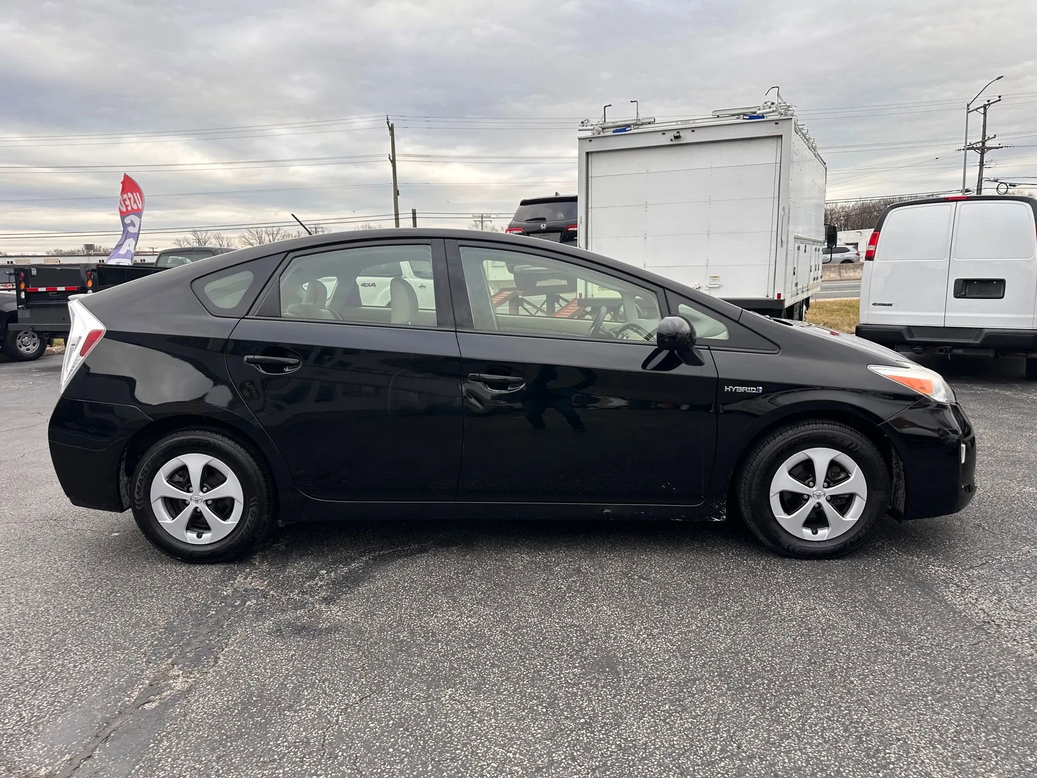 Used 2014 Toyota Prius Two image 4