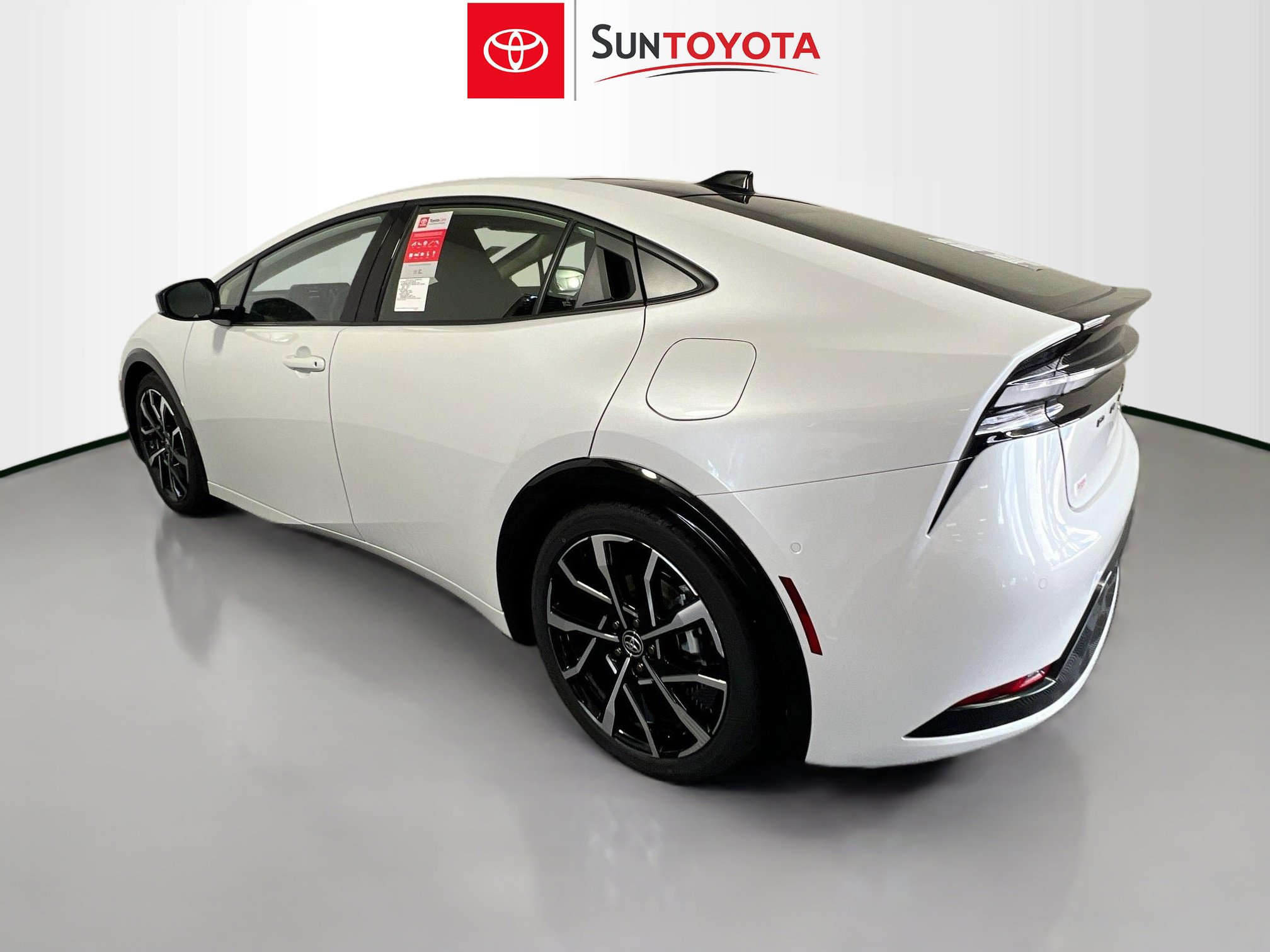 New 2026 Toyota Prius Plug-In Hybrid image 6