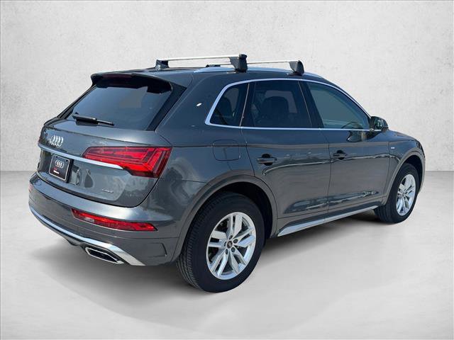Used 2023 Audi Q5 2.0T Premium w/ Convenience Package AWD/4WD image 5