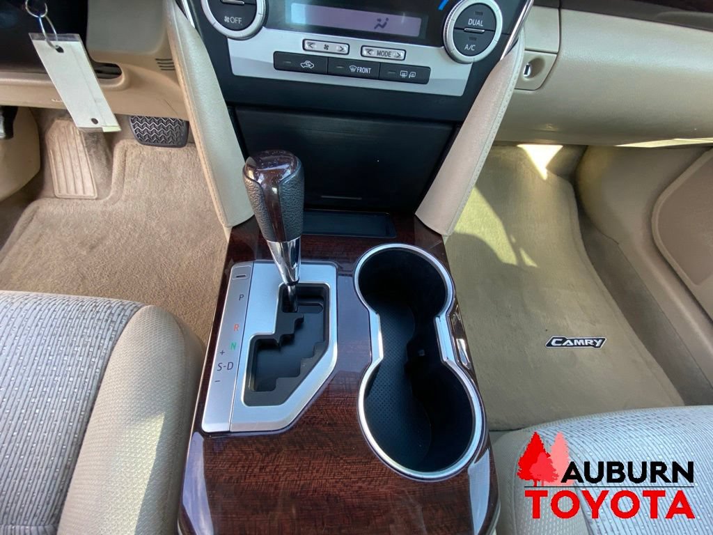 Used 2012 Toyota Camry XLE FWD image 37