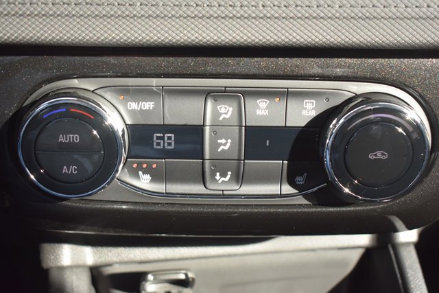 Used 2023 Chevrolet TrailBlazer LT image 26