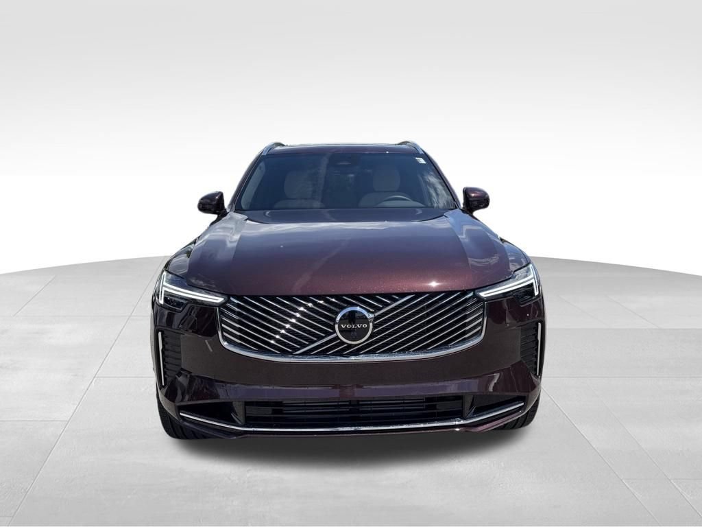 New 2026 Volvo XC90 T8 Plus w/ Protection Package AWD/4WD image 8