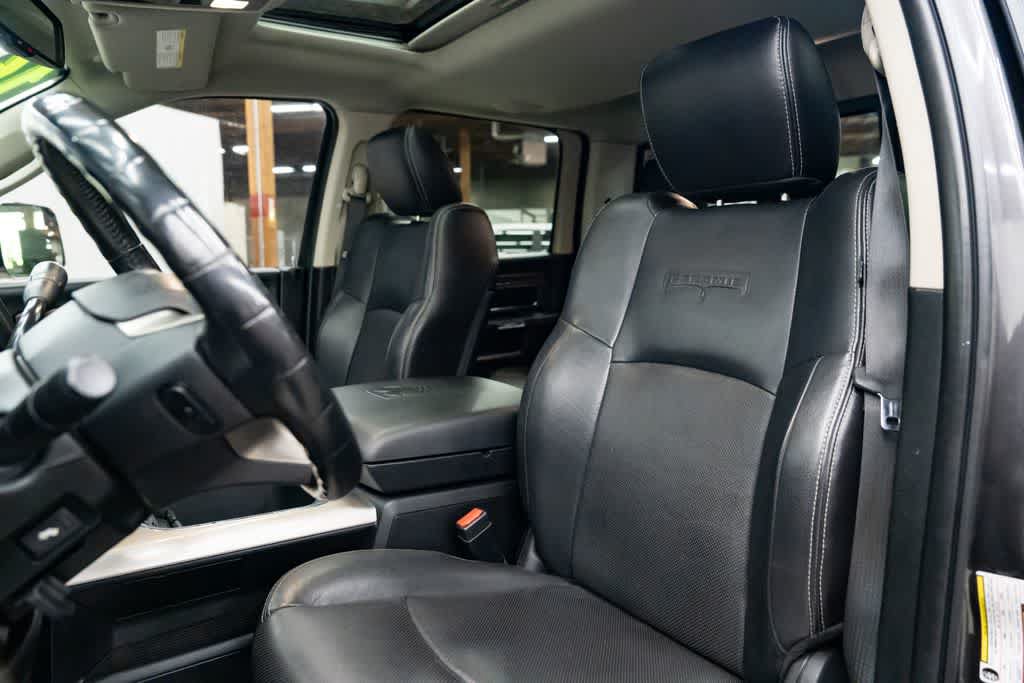 Used 2016 RAM 2500 Laramie w/ Convenience Group AWD/4WD image 26