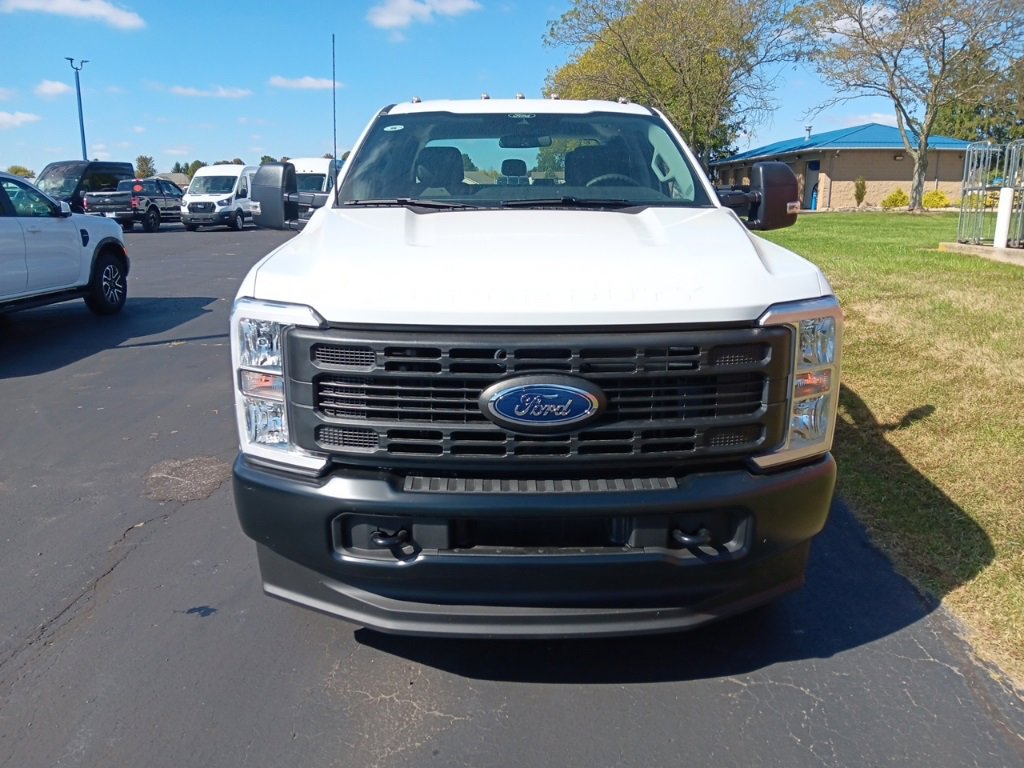 New 2026 Ford F250 XL image 2