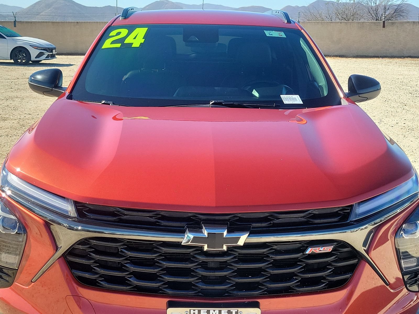 Used 2024 Chevrolet Trax RS FWD image 30