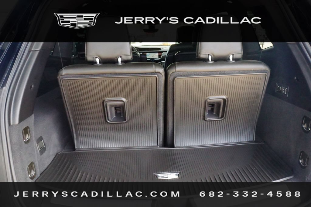 Used 2024 Cadillac XT6 Sport w/ Technology Package AWD/4WD image 25