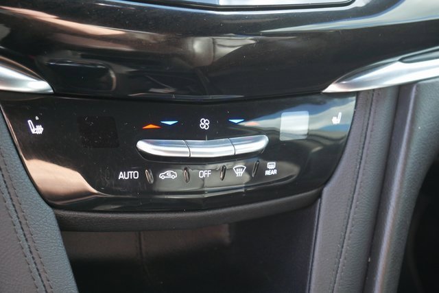 Used 2020 Cadillac XT6 Premium Luxury image 22