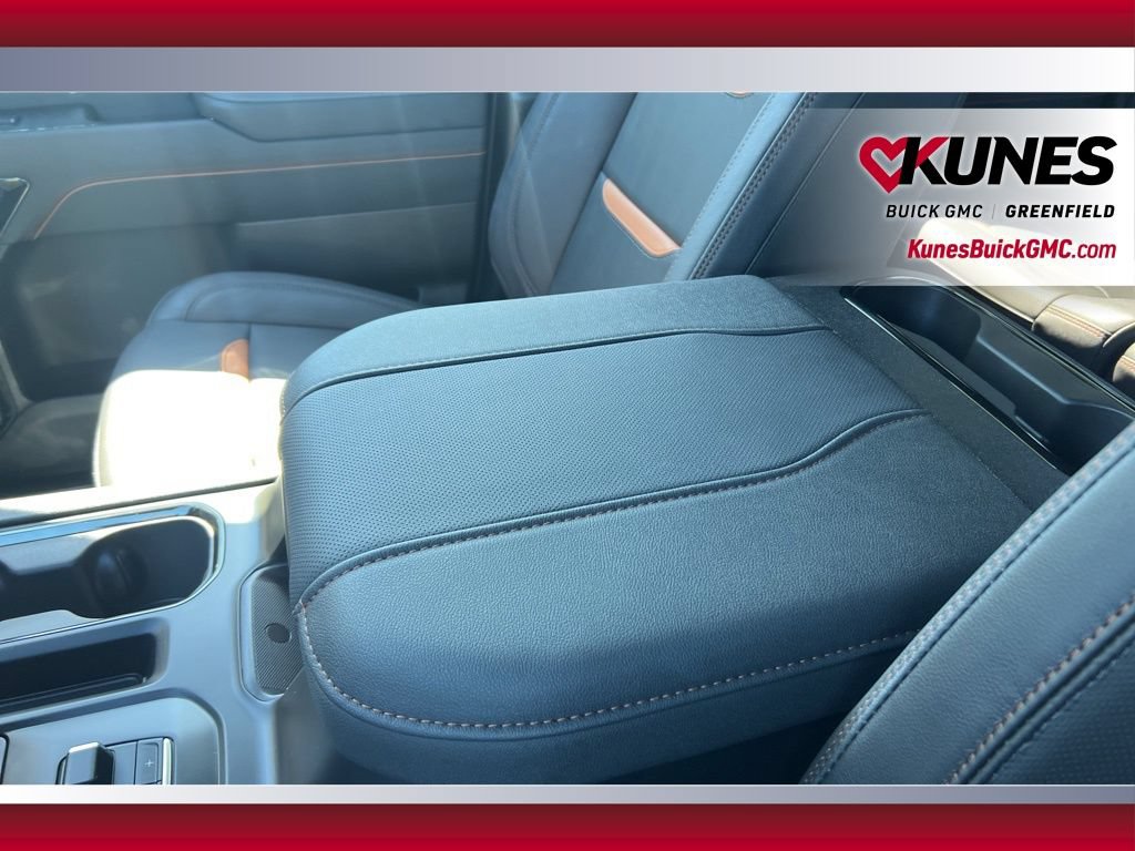 New 2026 GMC Sierra 1500 AT4 w/ AT4 Premium Package AWD/4WD image 28