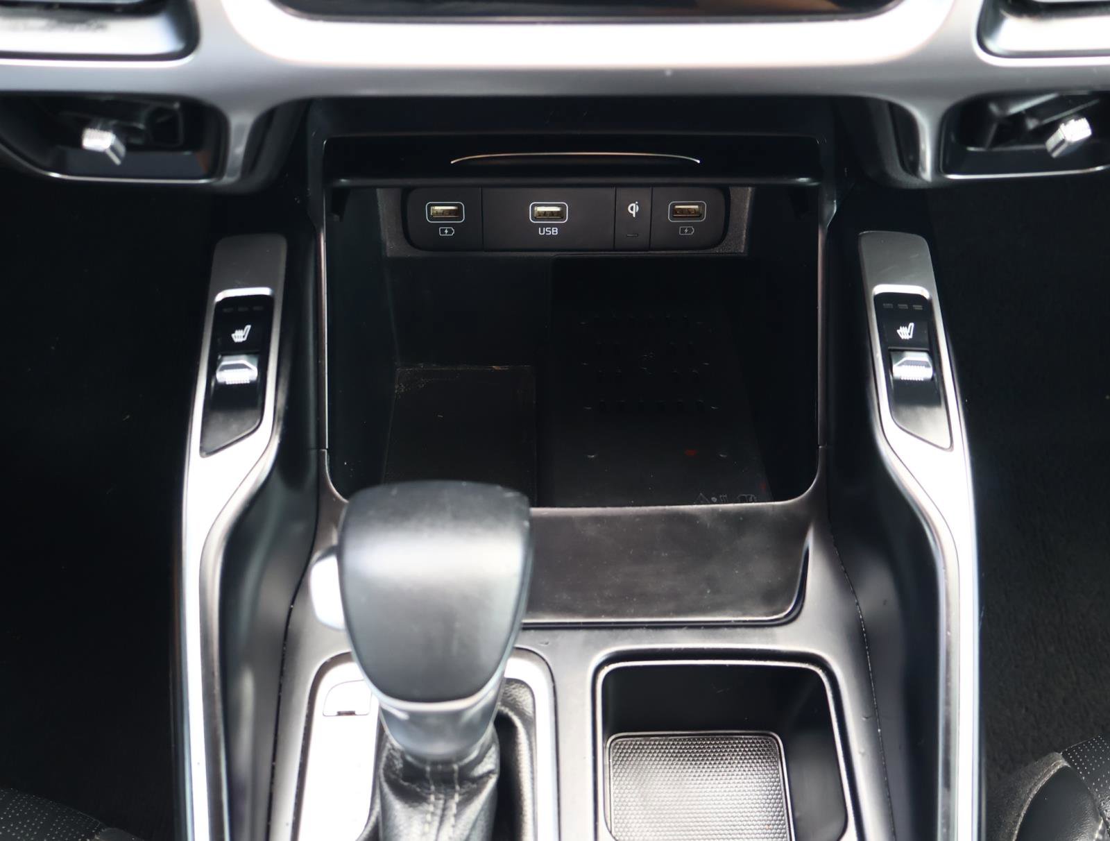 Used 2022 Kia Sorento EX FWD image 26