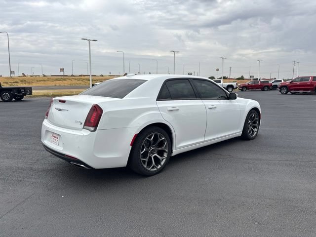 Used 2017 Chrysler 300 S w/ 300S Premium Group 2 RWD image 5