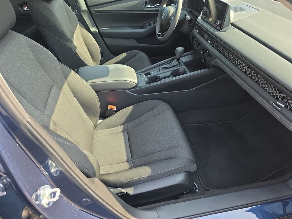 Certified 2024 Honda Accord EX image 12