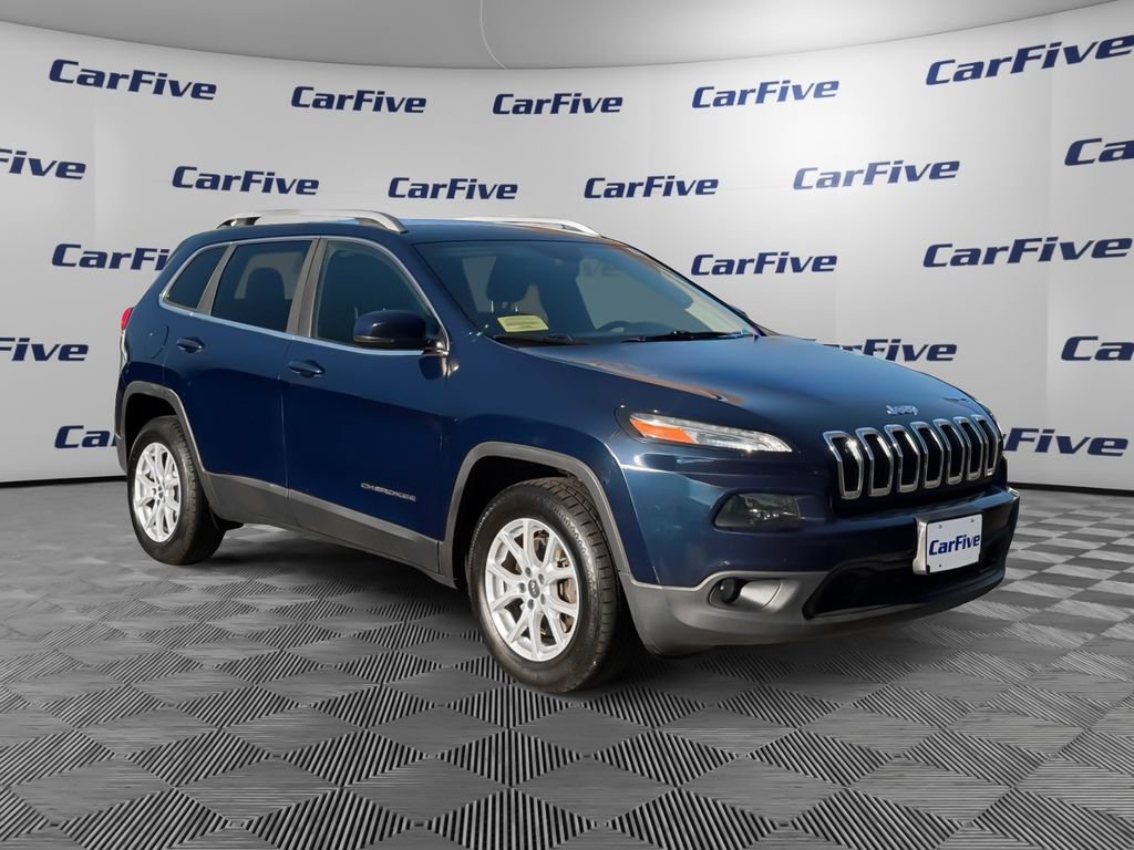 Used 2016 Jeep Cherokee Latitude w/ Safety/Convenience Group image 8