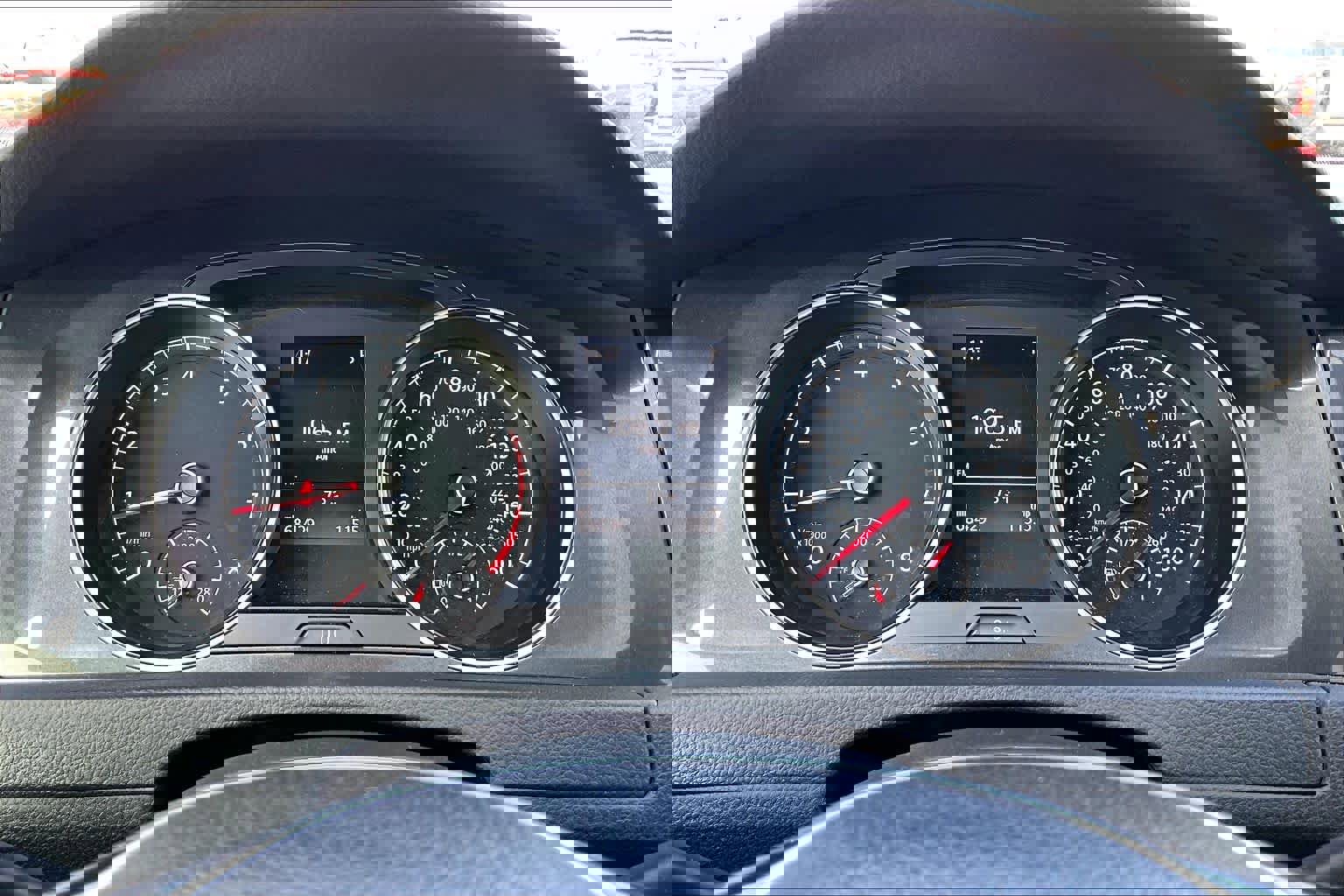 Used 2019 Volkswagen Golf S image 25