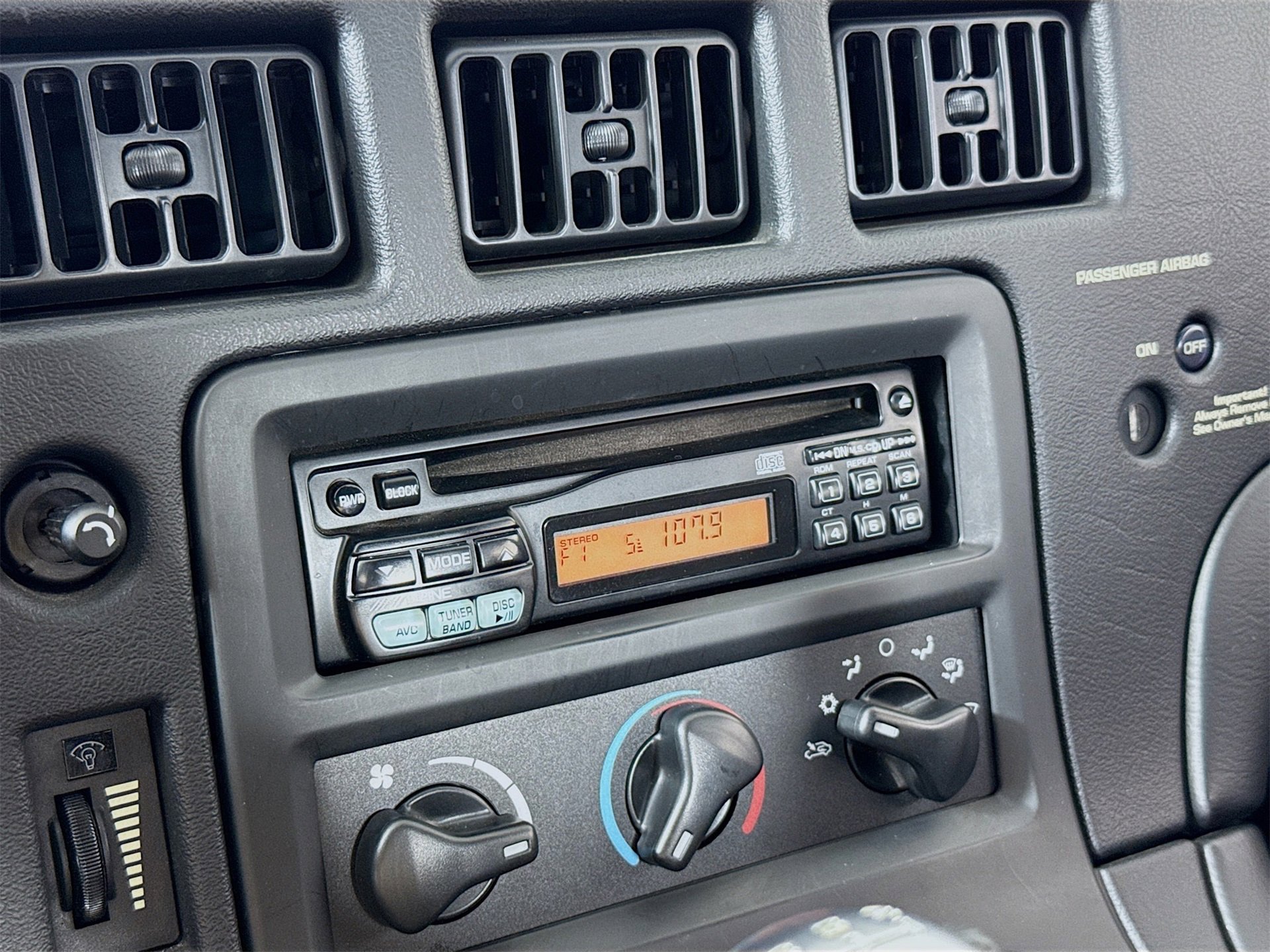 Used 2001 Dodge Viper RT/10 image 13