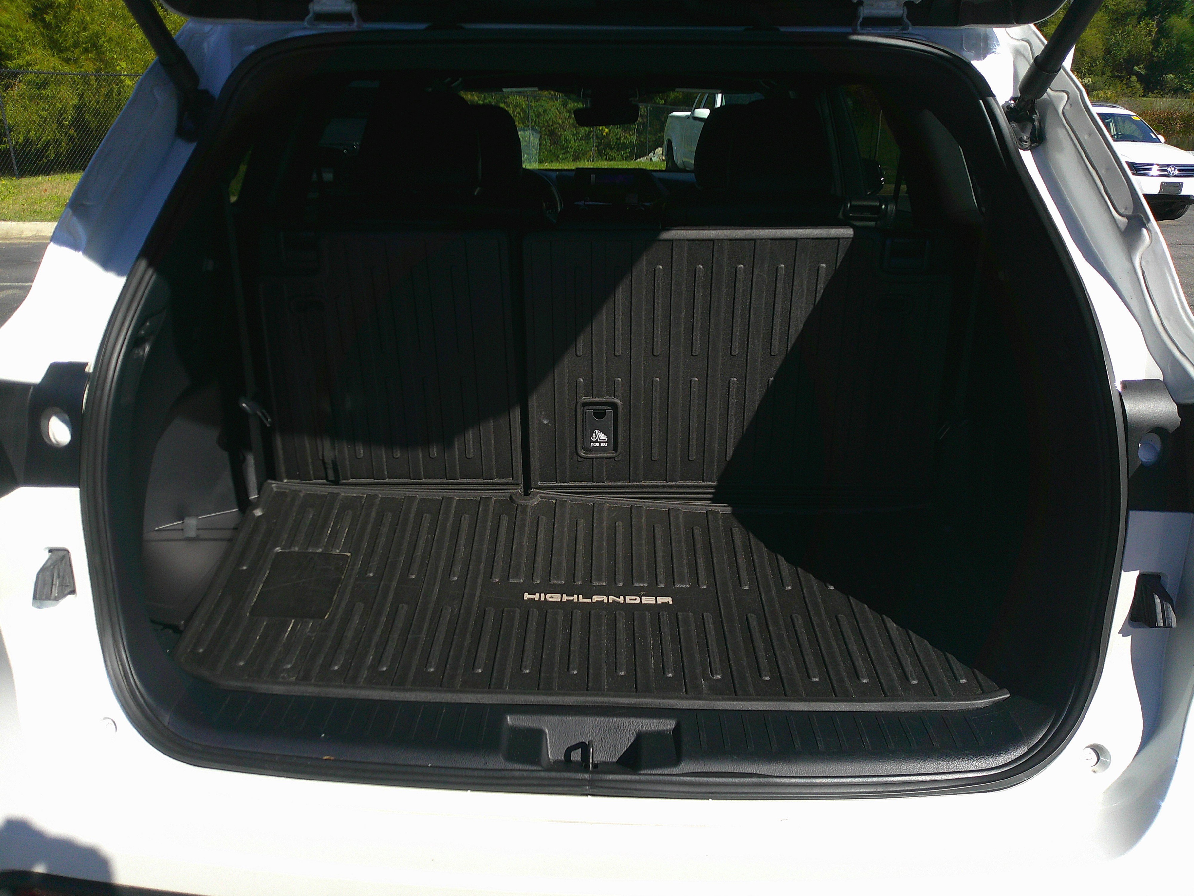 Used 2024 Toyota Highlander XSE image 34