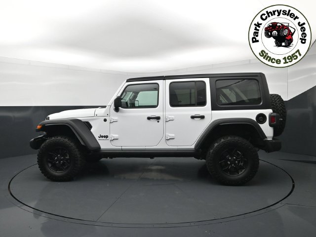 Used 2024 Jeep Wrangler Unlimited Sport AWD/4WD image 3