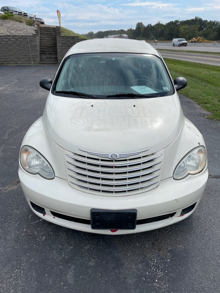 Used 2007 Chrysler PT Cruiser FWD image 8