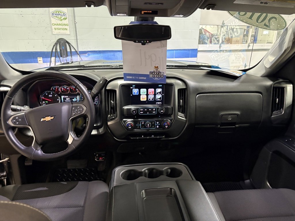 Used 2018 Chevrolet Silverado 1500 LT w/ LT Eassist Package image 13