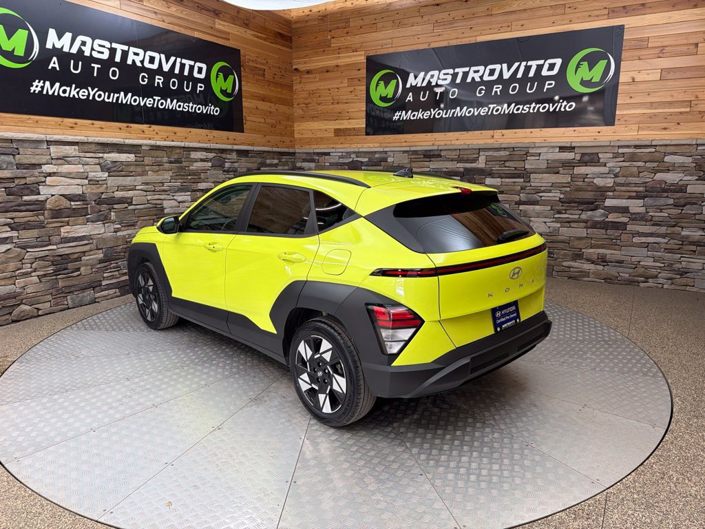 Used 2024 Hyundai Kona SEL FWD image 4