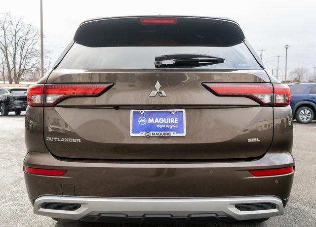 Used 2022 Mitsubishi Outlander SEL image 7