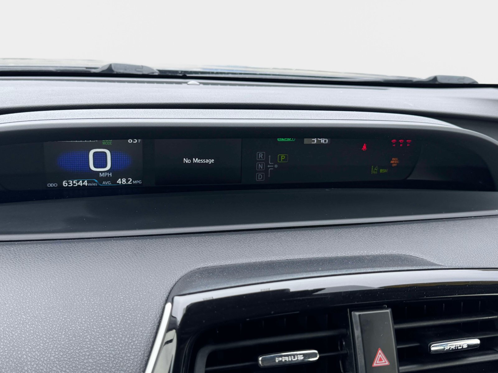 Certified 2022 Toyota Prius XLE AWD/4WD image 32