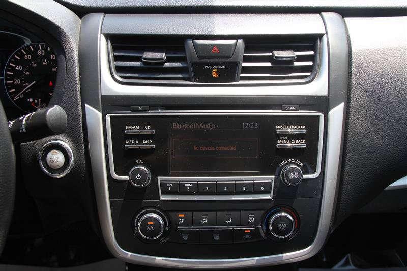 Used 2017 Nissan Altima 2.5 S w/ Power Driver Seat Package FWD image 28
