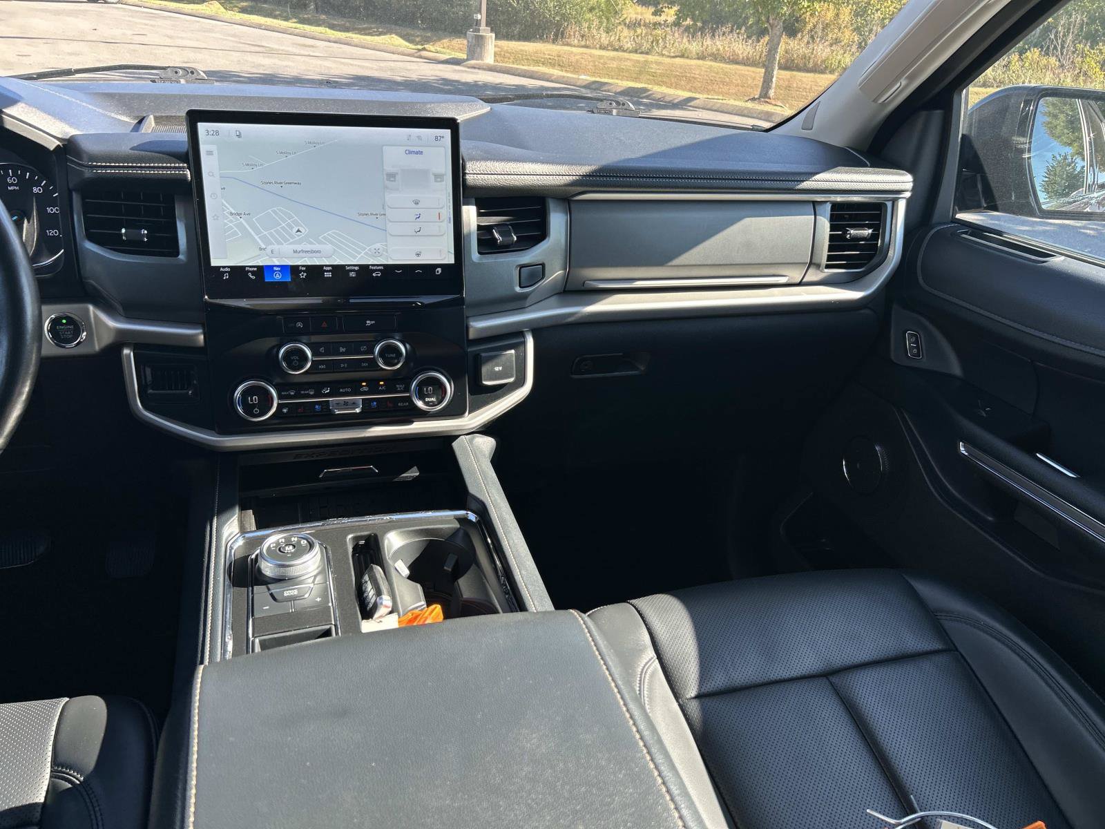 Used 2024 Ford Expedition Max XLT RWD image 23