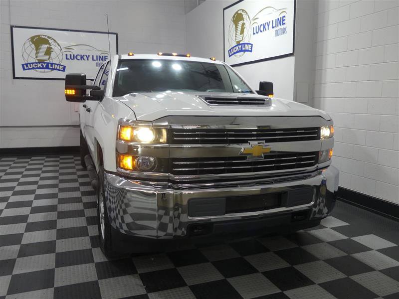 Used 2019 Chevrolet Silverado 3500 W/T w/ WT Convenience Package AWD/4WD image 5