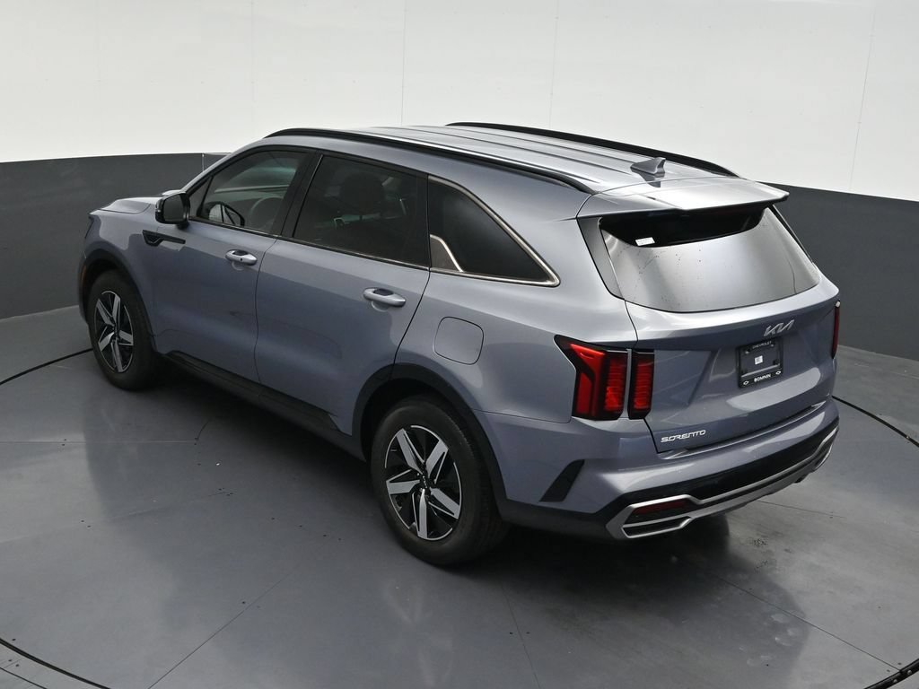Used 2023 Kia Sorento S FWD image 19
