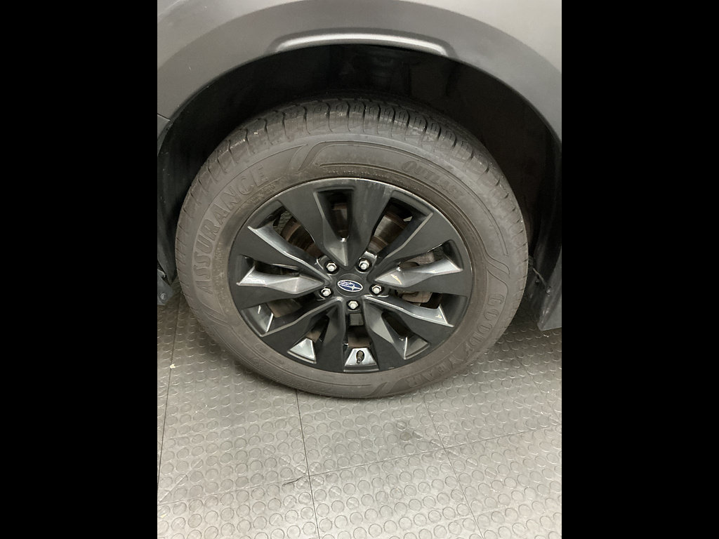 Used 2024 Subaru Outback Onyx Edition AWD/4WD image 36