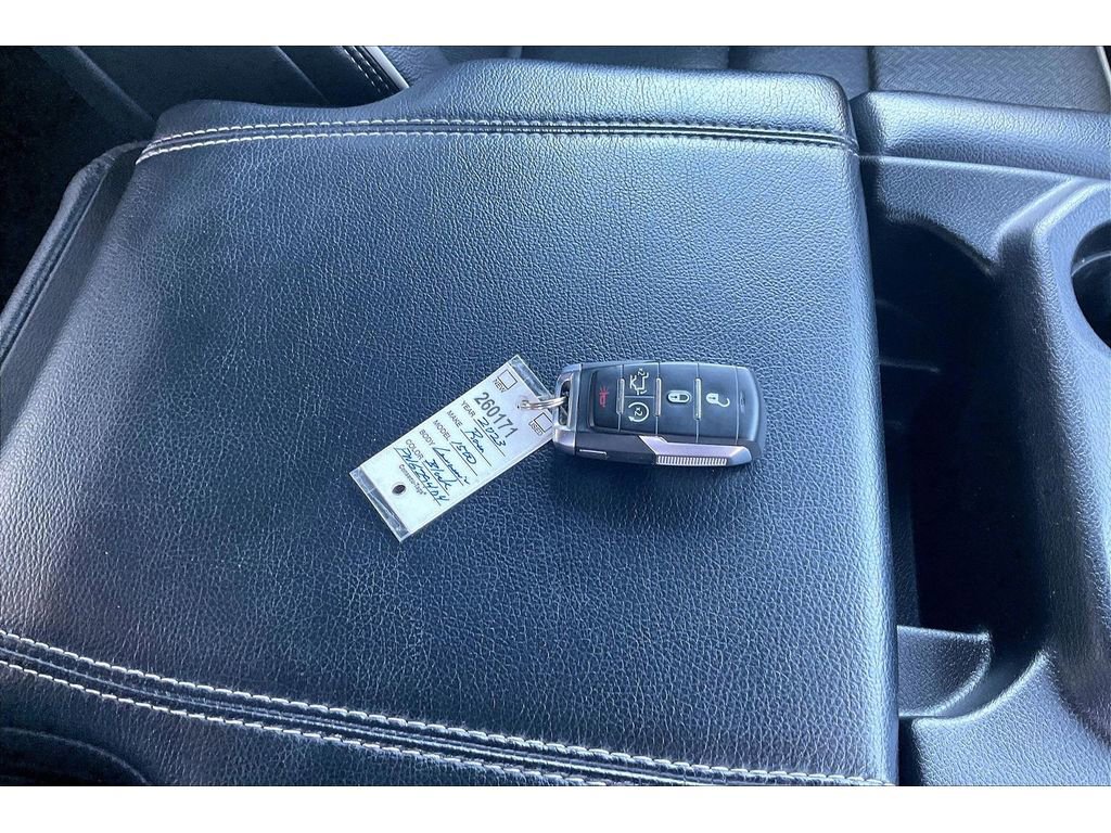 Used 2023 RAM 1500 Laramie AWD/4WD image 11
