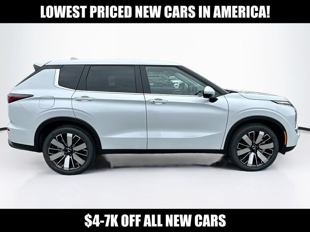 New 2026 Mitsubishi Outlander SE AWD/4WD image 8