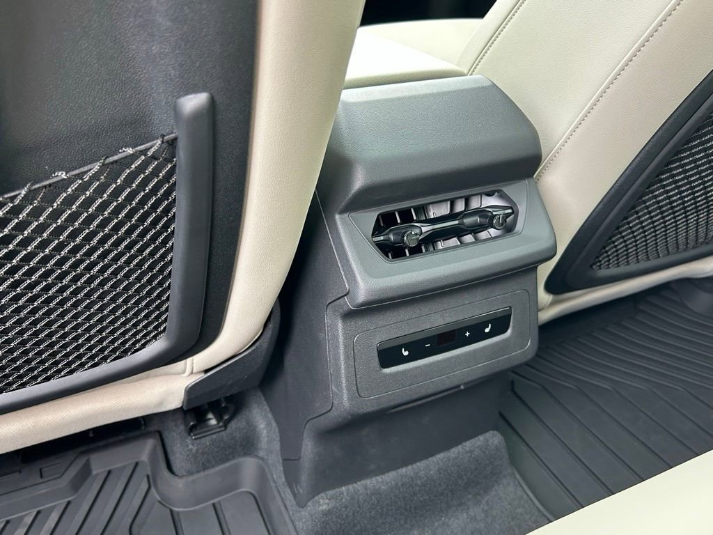 Used 2025 Audi Q6 e-tron Premium Plus w/ Premium Plus image 62