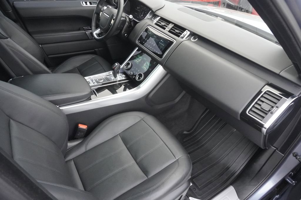 Used 2020 Land Rover Range Rover Sport HSE image 22