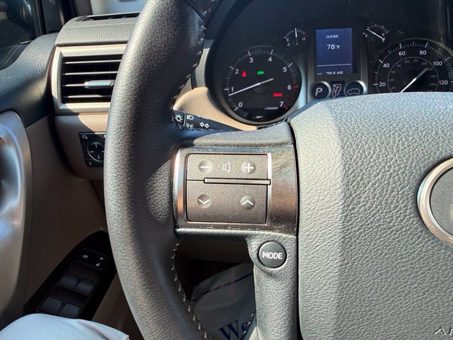 Used 2018 Lexus GX 460 w/ Navigation Package AWD/4WD image 16