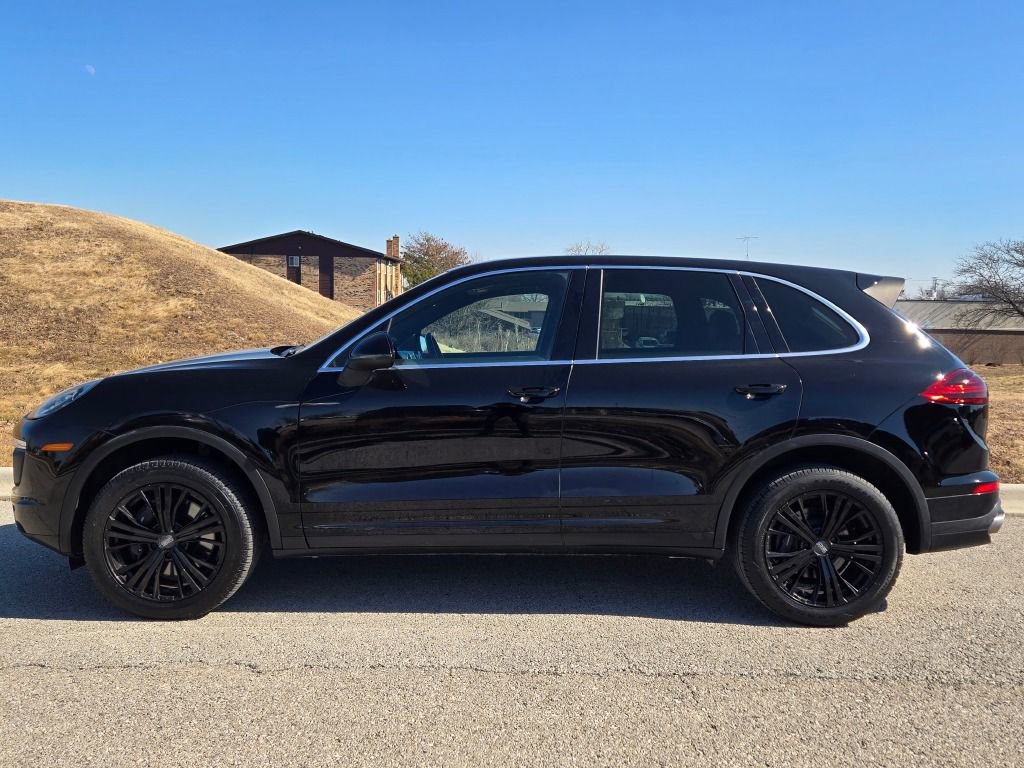 Used 2018 Porsche Cayenne image 2